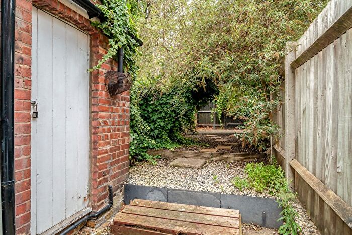 1 Bedroom Maisonette To Rent In Eastcombe Avenue, SE7