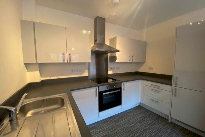 1 Bedroom Flat To Rent In Guild House, Swindon, SN1