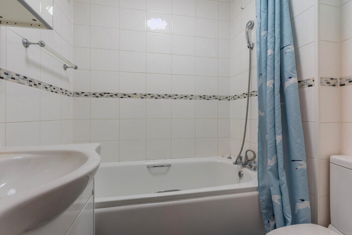 1 Bedroom Flat For Sale In Clerkenwell Road, London, EC1R