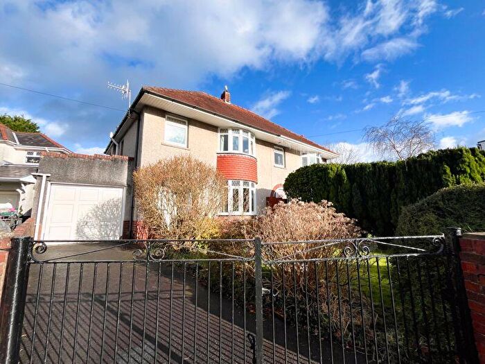 3 Bedroom Semi-Detached House For Sale In Main Road, Bryncoch, Neath, SA10