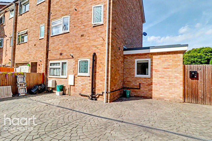 2 Bedroom Maisonette To Rent In Mersea Road, Colchester, CO2