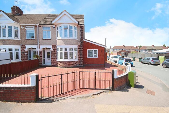 4 Bedroom End Of Terrace House For Sale In Middlemarch Road, Coventry, CV6