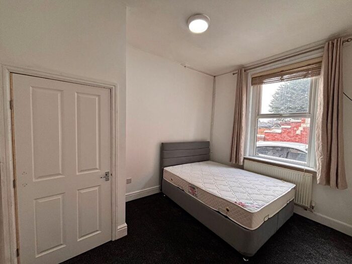 3 Bedroom End Of Terrace House To Rent In English Martyrs Place, Preston, PR1