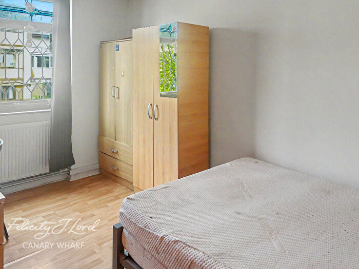 4 Bedroom Apartment To Rent In Seyssel Street, London, E14