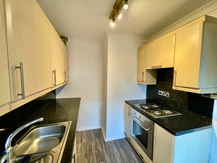 3 Bedroom Semi-Detached House To Rent In The Oval, Chester Le Street, DH2