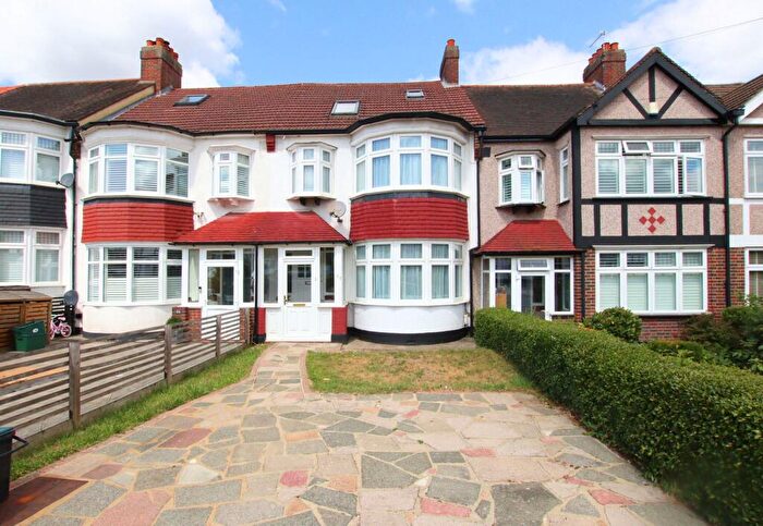 4 Bedroom Terraced House For Sale In Silver Lane, West Wickham, BR4