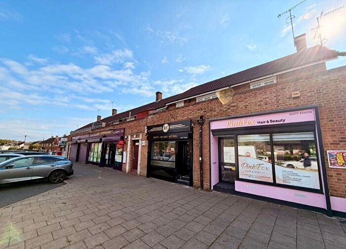 2 Bedroom Flat To Rent In Eastham Crescent, Brentwood, CM13