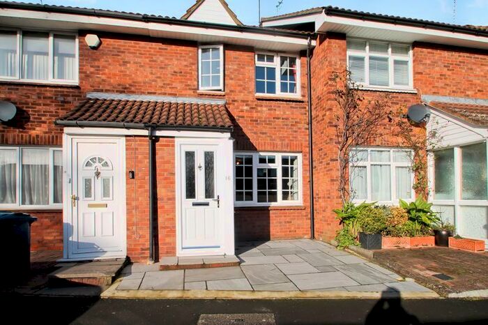 2 Bedroom Terraced House To Rent In Rufford Close, Harrow-On-The-Hill, Harrow, HA3