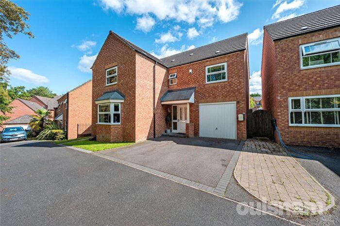 4 Bedroom Detached House For Sale In Oakville Drive, Northfield, Birmingham, B31