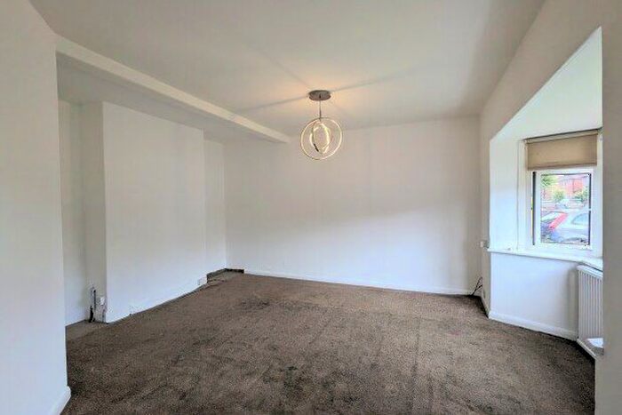 3 Bedroom Semi-Detached House To Rent In Latimer Road, Darlington, DL1