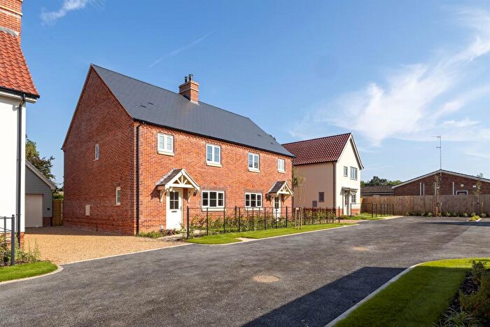 3 Bedroom Semi-Detached House For Sale In Abbott Close, Mendlesham, Stowmarket, IP14