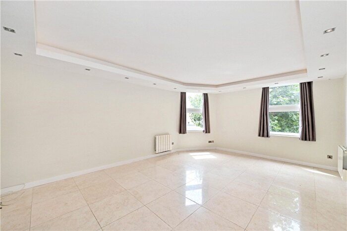 3 Bedroom Flat For Sale In Manor House Court, Warrington Gardens, W9