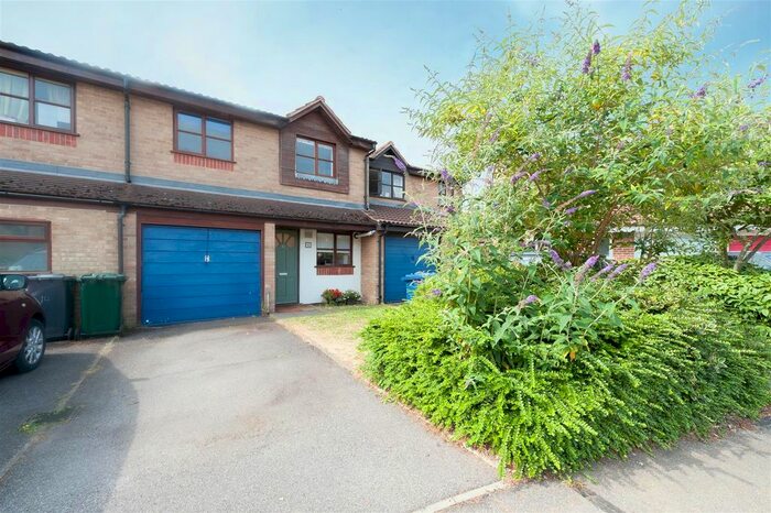 3 Bedroom Property To Rent In Brendon Grove, East Finchley, N2