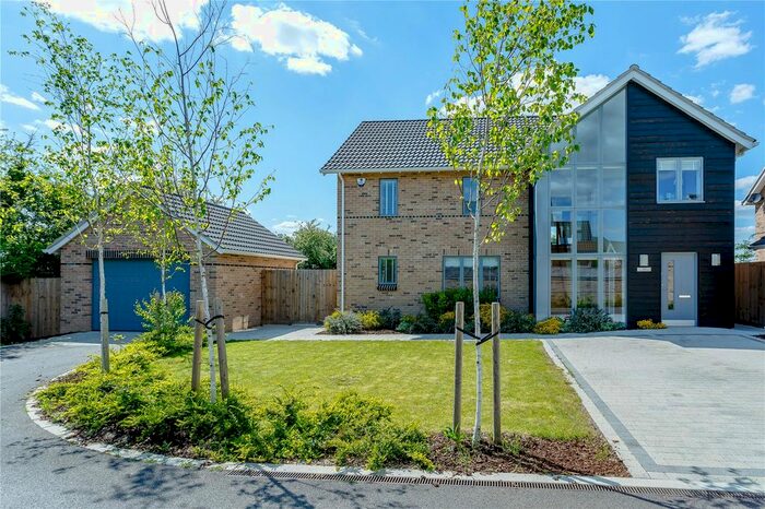 4 Bedroom Detached House To Rent In Cresswell Close, Impington, Cambridge, CB24