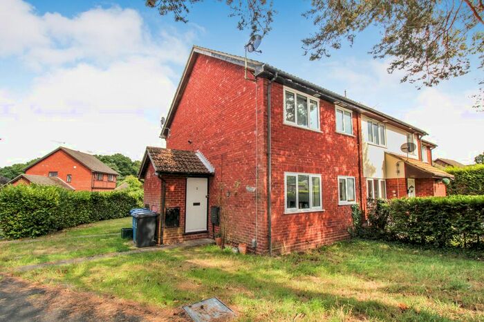 1 Bedroom Terraced House To Rent In Haig Lane, Fleet, Hampshire, GU52