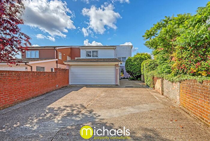 5 Bedroom Semi-Detached House For Sale In Turner Road, Colchester, Colchester, CO4