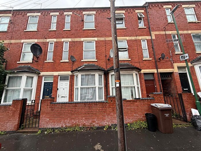 3 Bedroom Property To Rent In Birkin Avenue, Nottingham, NG7