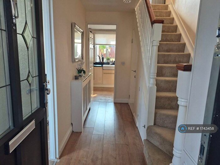 3 Bedroom Semi-Detached House To Rent In Manford Way, Chigwell, IG7
