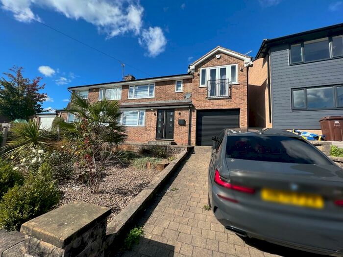 4 Bedroom Semi-Detached House To Rent In Hallamshire Road, Fulwood, ., S10