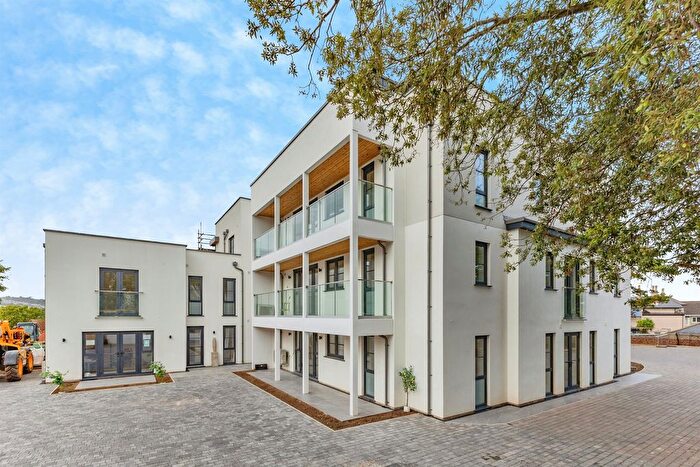 2 Bedroom Flat For Sale In Keysfield Road, Paignton, TQ4