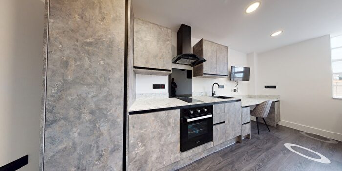 1 Bedroom House To Rent In Lister Gate, Nottingham, NG1