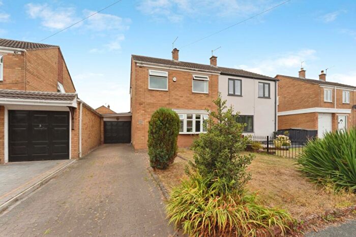3 Bedroom Semi-Detached House For Sale In Knottingley Drive, Great Sutton, Ellesmere Port, Cheshire, CH66