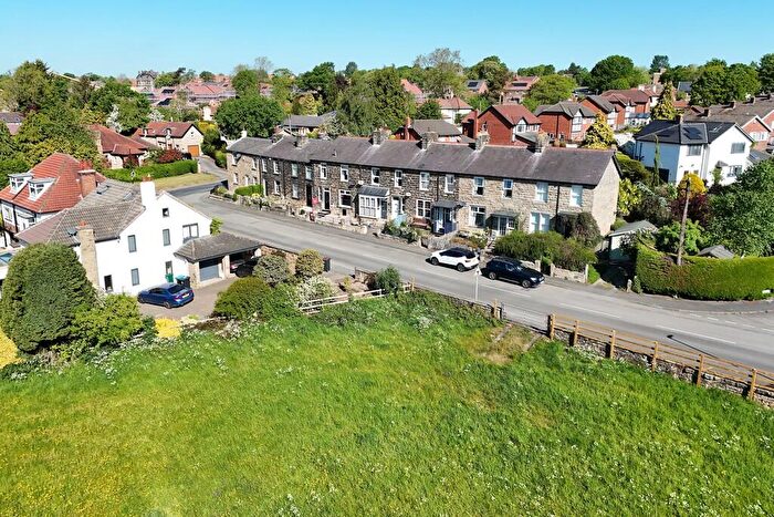 3 Bedroom Terraced House For Sale In Rossett Green Lane, Harrogate, HG2