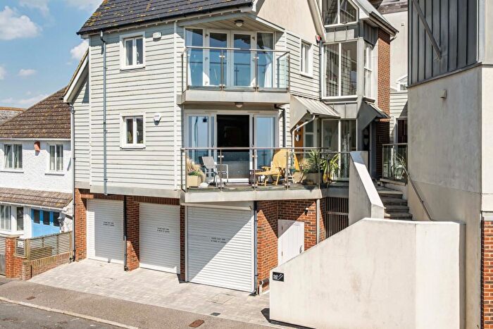 3 Bedroom Maisonette For Sale In Four Winds Court West Parade, Hythe, CT21