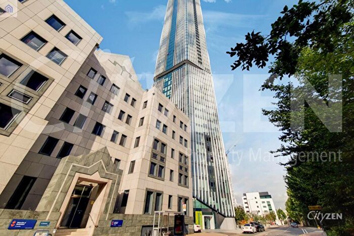 1 Bedroom Flat To Rent In Amory Tower, Marsh Wall, London, E14