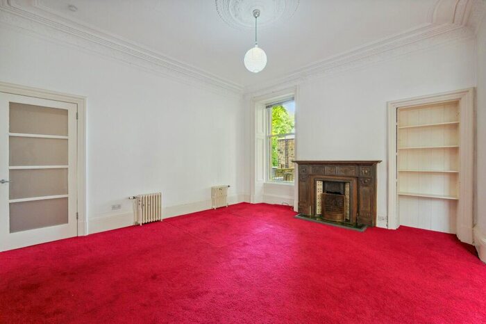 2 Bedroom Flat For Sale In Gibson Street, Hillhead, Glasgow, G12