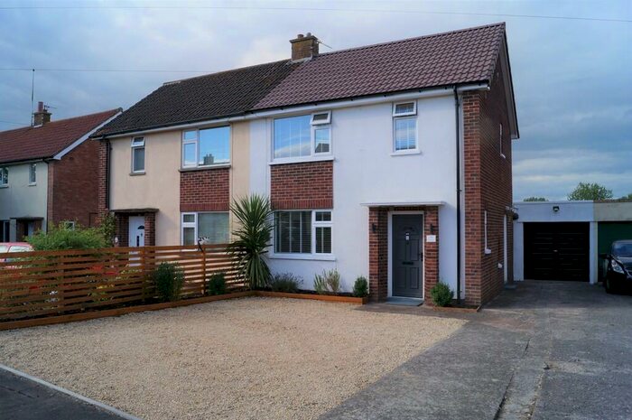 2 Bedroom Semi-Detached House To Rent In Strode Road, Street, BA16