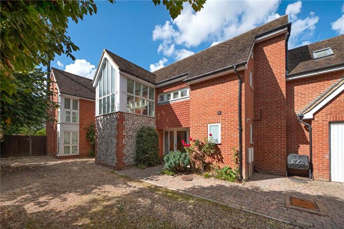 6 Bedroom Detached House For Sale In Water Lane, Ospringe, Faversham, Kent, ME13