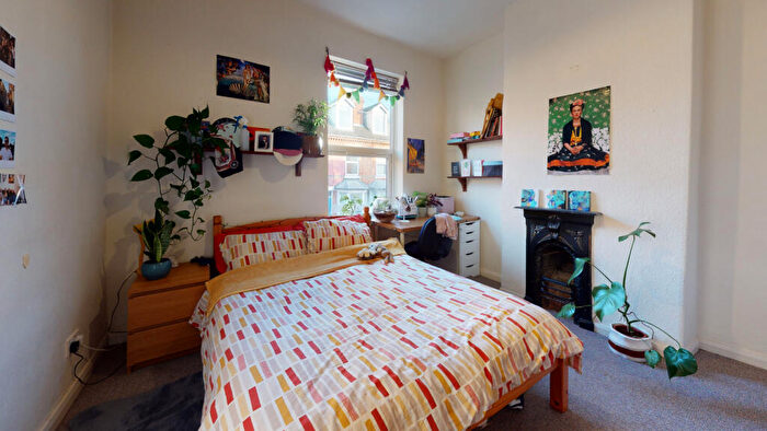 3 Bedroom End Of Terrace House To Rent In Cecil Street, Lenton, Nottingham, NG7