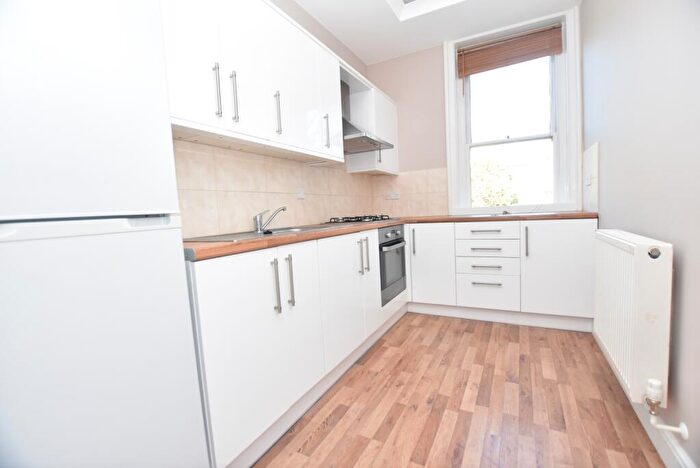 1 Bedroom Flat To Rent In Church Road London, SE19