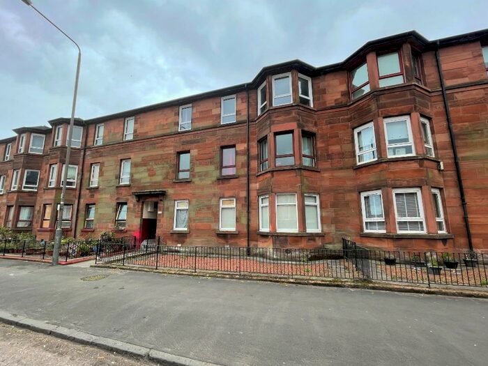 3 Bedroom Flat To Rent In Dumbarton Road, Glasgow, G14