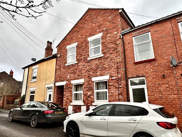 1 Bedroom Flat To Rent In Edward Street, Stone, ST15