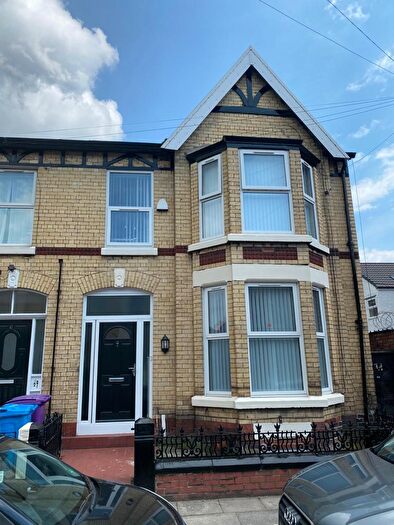 6 Bedroom House To Rent In Ferndale Road *, Liverpool, L15