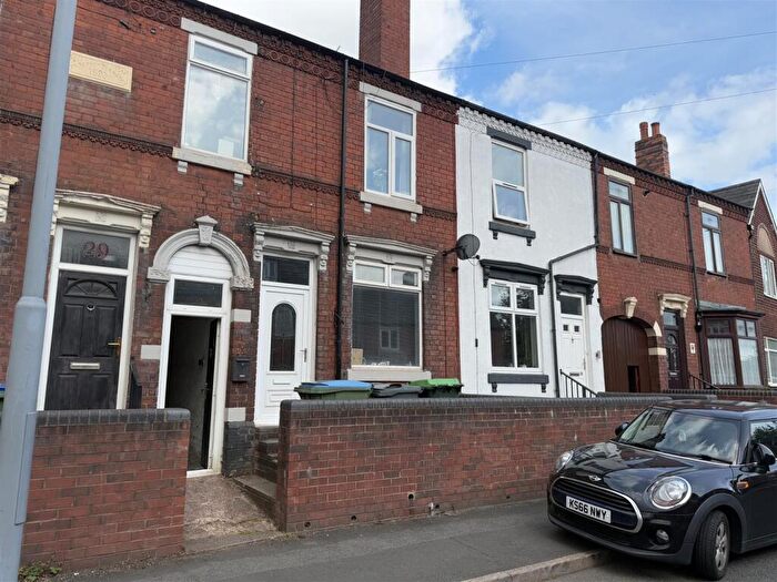 3 Bedroom Terraced House For Sale In Halesowen Road, Cradley Heath, B64