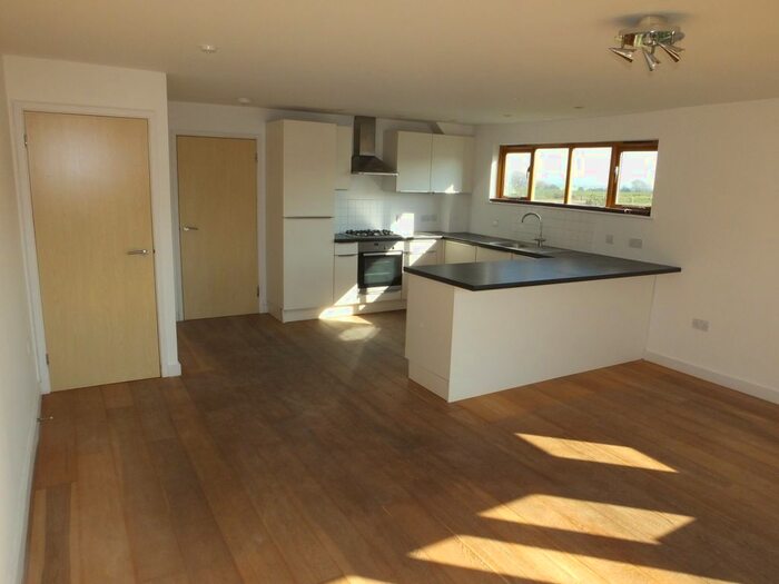4 Bedroom End Of Terrace House To Rent In Kingston Road, Lewes, BN7