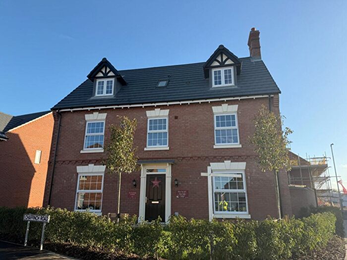 5 Bedroom Detached House For Sale In Blackbird Road, Fleckney, Leicestershire, LE8