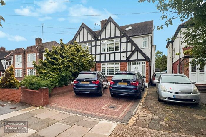4 Bedroom Semi Detached House For Sale In Norval Road, Sudbury, HA0