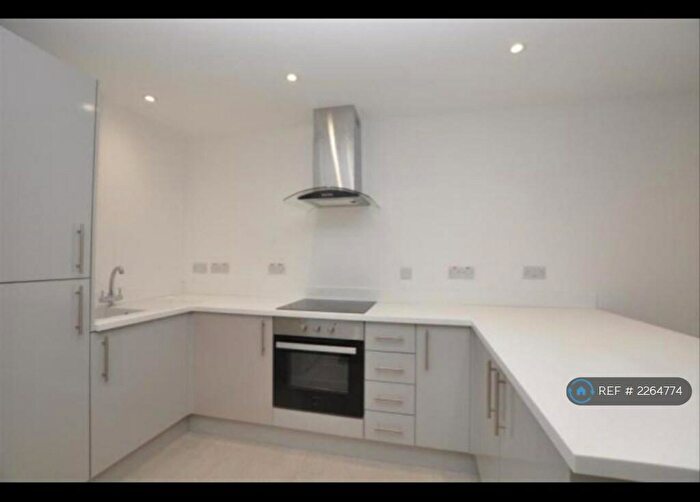 1 Bedroom Flat To Rent In Trinity Place, Stevenage, SG1
