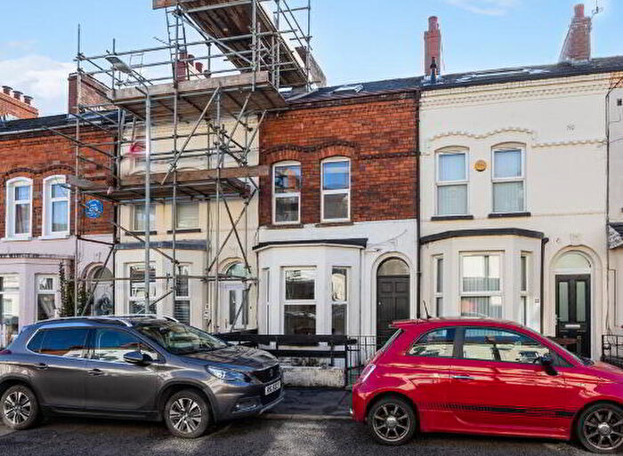 3 Bedroom Mid Terraced House For Sale In Fernwood Street, Belfast, BT7