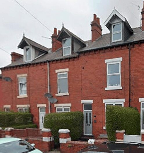 4 Bedroom Terraced House For Sale In Clifton Place, St Johns, Wakefield, WF1