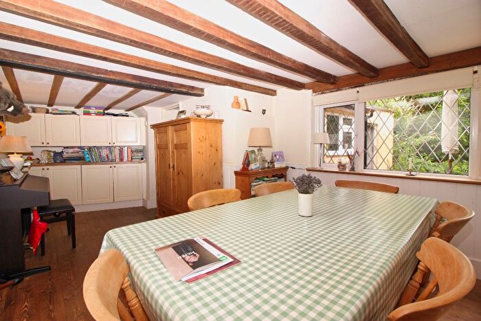 4 Bedroom Detached House For Sale In Quarry Hill Road, Borough Green, TN15