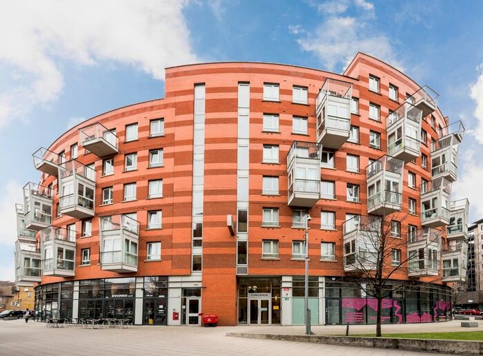 2 Bedroom Flat To Rent In Buckler Court, Eden Grove, London, N7