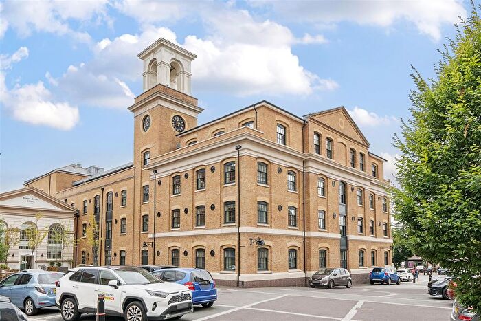 2 Bedroom Flat For Sale In Bowes Lyon Place, Poundbury, Dorchester, DT1