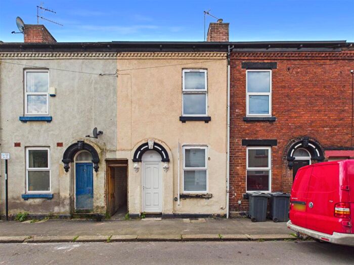 3 Bedroom Terraced House To Rent In Langdon Street, Sheffield, S11
