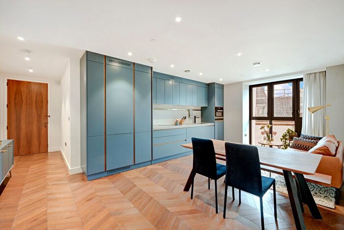 1 Bedroom Flat To Rent In Newton Street, London, WC2B