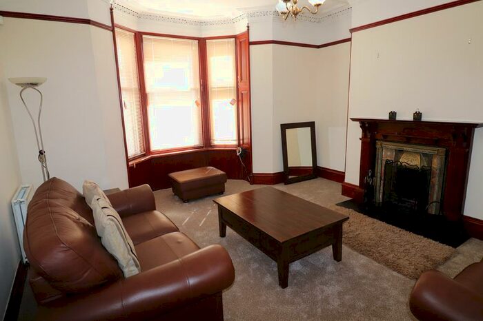 3 Bedroom Flat To Rent In Stanley Street, Aberdeen, AB10